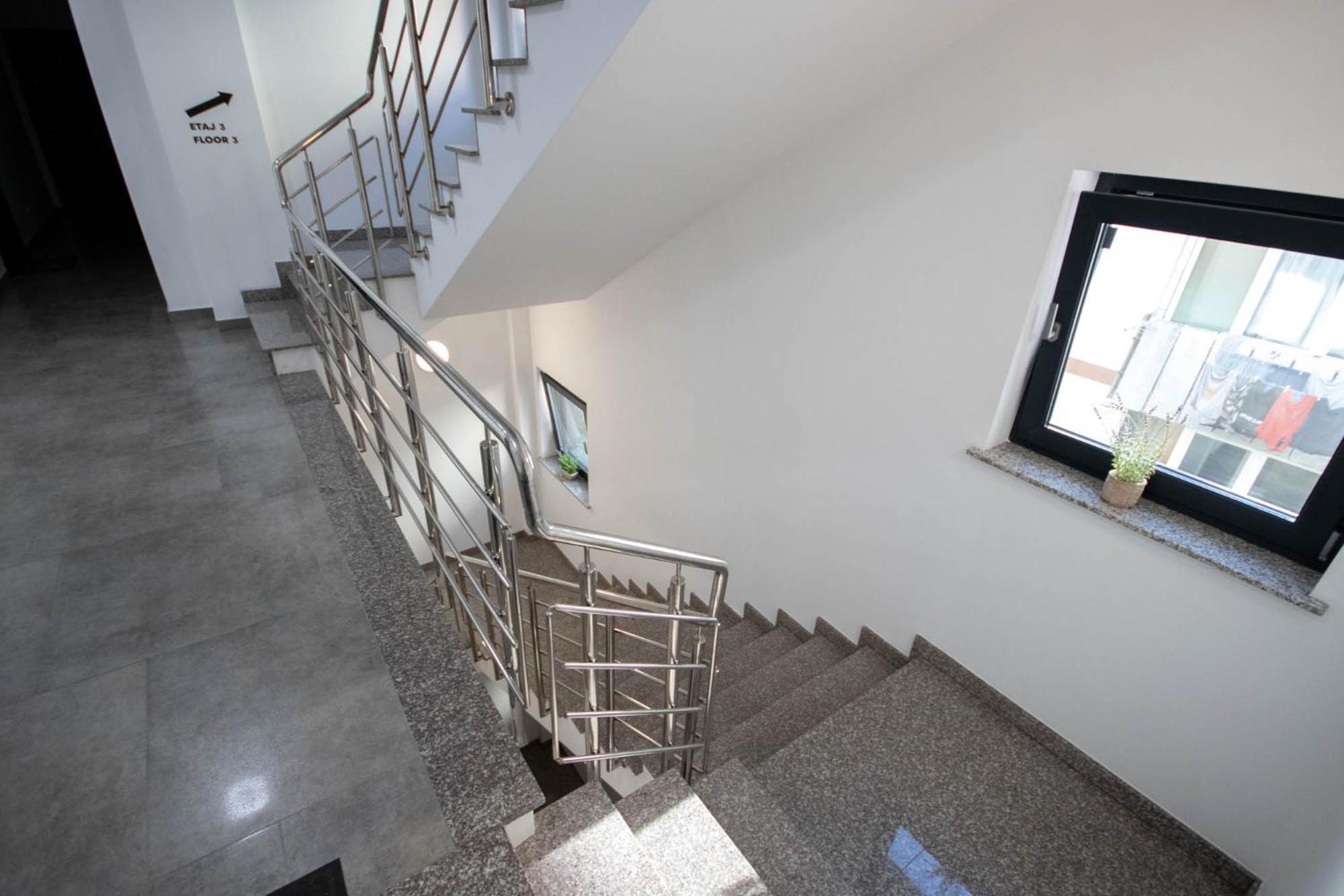 Astar Apartments - Small Rădăuţi Extérieur photo