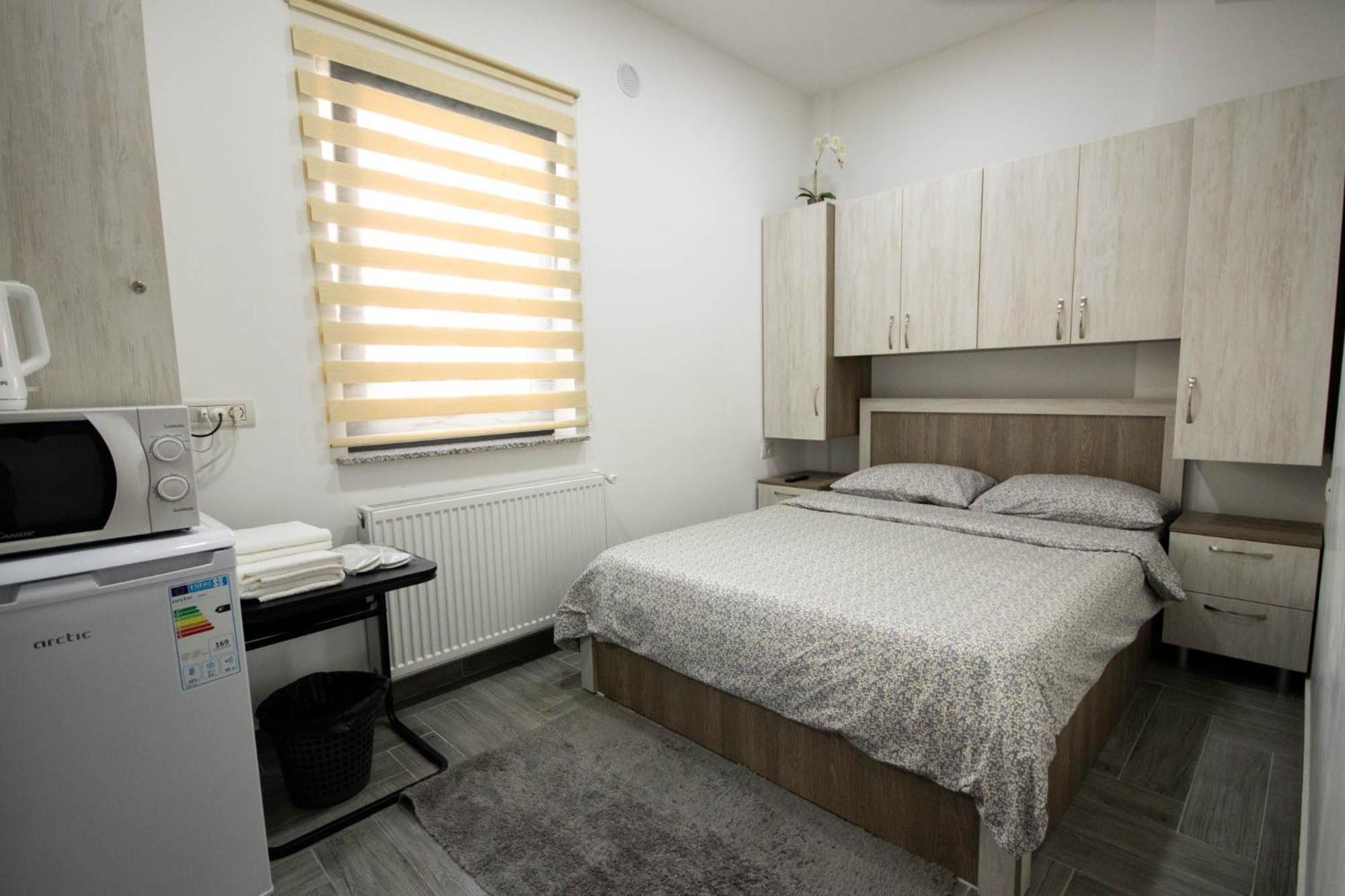 Astar Apartments - Small Rădăuţi Extérieur photo